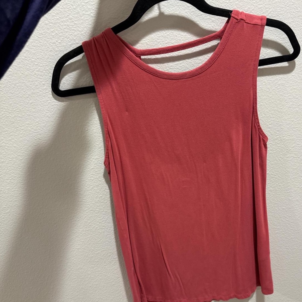 Women's Sleeveless Top - Red